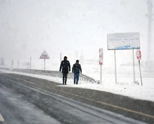Kar ve sağanak yağış uyarısı! O iller tek tek açıklandı