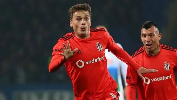 Beşiktaş Adem Ljajıc’in biletini kesti! Ya gidecek ya da sözleşmesi dondurulacak-3