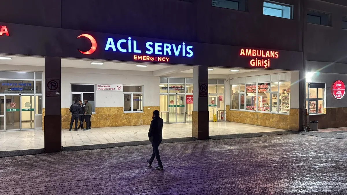 Sivas'ta üniversite öğrencileri zehirlenme şüphesiyle hastaneye başvurdu!
