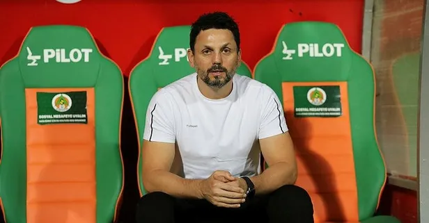 Fenerbahçe'de yeni hoca Erol Bulut yeni sağ bek Gökhan Gönül