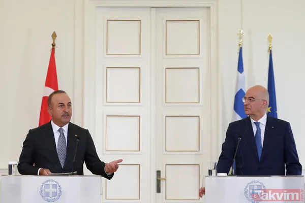 SON DAKİKA: Uluslararası ajanslar Çavuşoğlu ile Dendias'ın sarılmasını son dakika geçti - 6