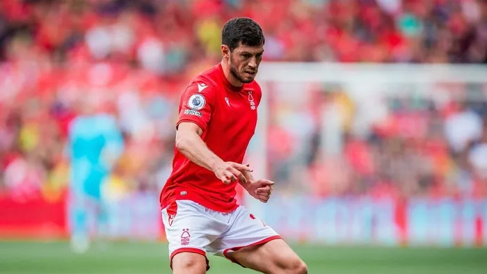 Stoper takviyesi yapacak olan Trabzonspor gündemine Nottingham Forest'li yıldızı aldı-3