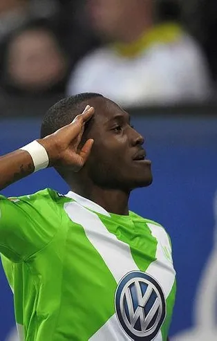 Son dakika transfer haberleri: Wolfsburg, Galatasaray’ın Josuha Guilavogui için yaptığı teklifi kabul etti