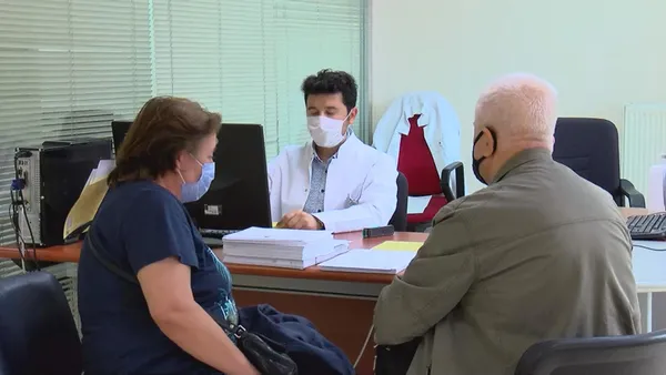 istanbul-universitesi-tip-fakultesi-1-yil-sonra-sonuclari-acikladi-koronavirus-erkeklerde-unutkanlik-kadinlarda-sac-dokulmesi-yapti-1622530837049.jpg İstanbul Üniversitesi Tıp Fakültesi 1 yıl sonra sonuçları açıkladı: Koronavirüs erkeklerde unutkanlık kadınlarda saç dökülmesi yaptı-2