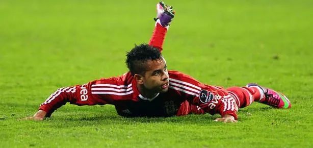 Dentinho devreye giremedi!