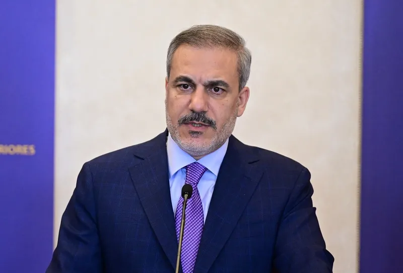 Son dakika: Dışişleri Bakanı Hakan Fidan'dan terörle mücadele mesajı: Irak ile iş birliğini güçlendireceğiz-5