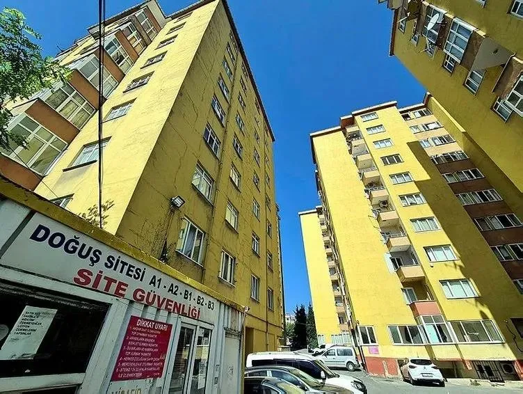 istanbulda-binlerce-riskli-bina-tespit-edildi-yalnizca-178i-yikildi-1717647195062.jpeg İstanbul'da binlerce riskli bina tespit edildi! Yalnızca 178'i yıkıldı-9