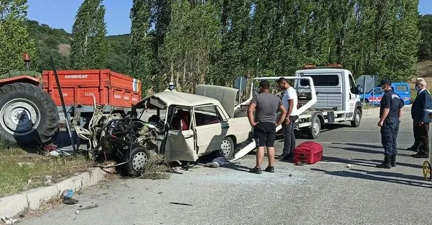 Çorum’da feci kaza: Traktör ile otomobil çarpıştı! Ölü sayısı 3’e yükseldi