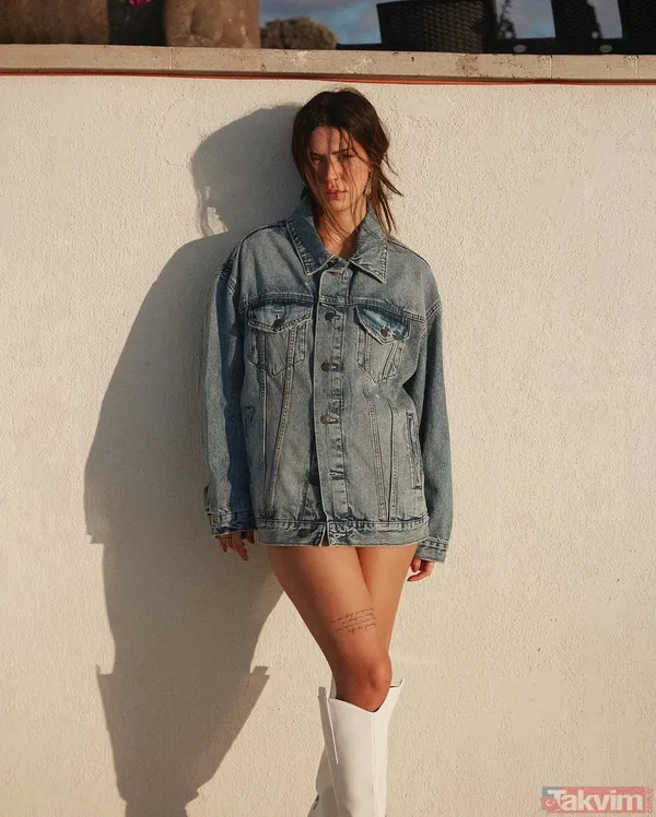 O YORUMU AFFETMEDİ Sabah'ta yer alan habere göre; genç oyuncu Devrim Özkan, takipçisi Yaşarcan O.'nun "Devrim özkan gibi ilgi kaşarları" yorumuyla deliye...