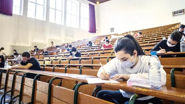 2021-yks-ek-tercih-kilavuzu-yayinlandi-mi-ek-tercih-universite-taban-puanlari-bos-kontenjanlar-1630388382571.jpg Ek tercih üniversite tavan taban puanları boş kontenjanlar! 2021 YKS ek tercih kılavuzu yayınlandı mı?-5