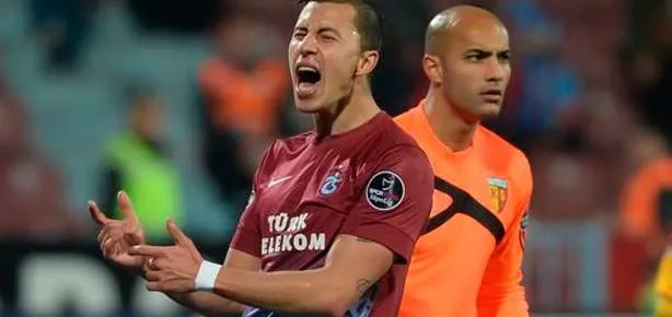 Emre Güral 25 yaşında