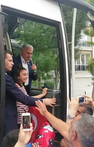 Binali Yıldırım’a Beylikdüzü ve Büyükçekmece’de büyük ilgi