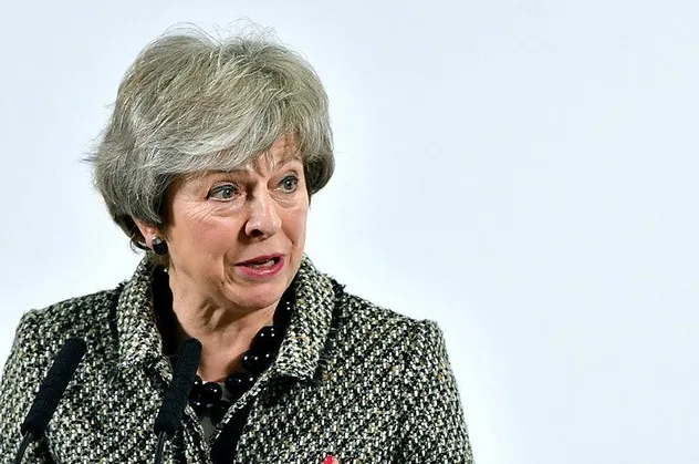 İngiliz parlamentosundan hükümete "anlaşmasız Brexit" darbesi