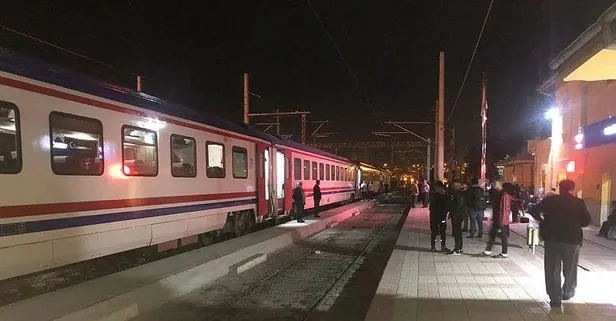 Doğu Ekspresi’nin vagonu raydan çıktı! Ankara-Kayseri demir yolu ulaşıma kapandı