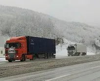 Bursa - Ankara karayolunda ulaşıma kar engeli