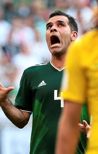 Rafael Marquez, Dünya Kupası eleme maçlarında forma giyen en yaşlı futbolcu oldu