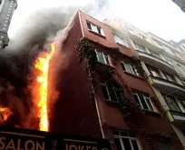 Beyoğlu’nda otelde yangın: Ölen ve yaralanan olmadı