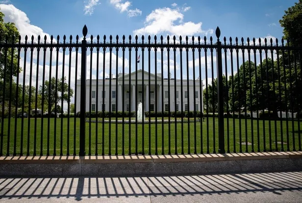 abdde-havana-sendromu-alarmi-beyaz-saraydan-sonra-miamiye-sicradi-1619796873385.jpeg ABD'de "Havana sendromu" alarmı! Beyaz Saray'dan sonra Miami'ye sıçradı-3