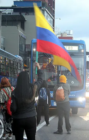 Kolombiya'da tansiyon düşmüyor! Ölü sayısı yükseldi