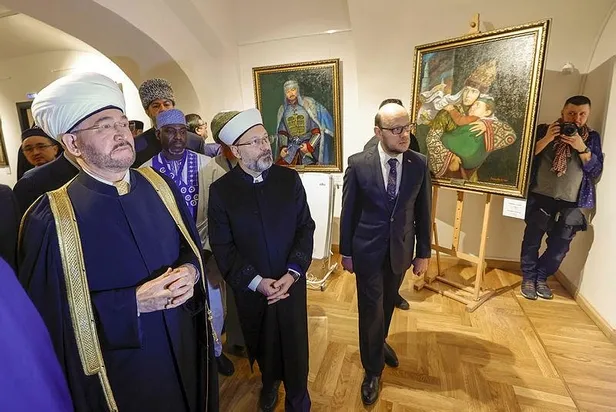 diyanet-isleri-baskani-ali-erbas-moskova-merkez-camisinde-cuma-namazi-kildirdi-1670598427522.jpeg Diyanet İşleri Başkanı Ali Erbaş, Moskova Merkez Camisi’nde cuma namazı kıldırdı-12