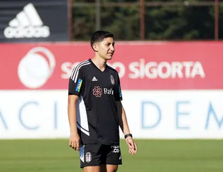 Emirhan İlkhan Beşiktaş’tan uçtu!