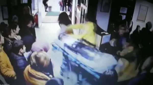 son-dakika-siringa-cikolata-mert-yagiz-koksali-hayattan-almisti-6-kamu-gorevlisi-hakkinda-13-yil-hapis-istemi-1613383437001.jpg SON DAKİKA: Şırınga çikolata Mert Yağız Köksal'ı hayattan almıştı! 6 kamu görevlisi hakkında 13 yıl hapis istemi-8