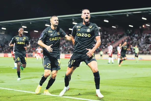 dunya-futbolu-manchester-city-formasiyla-5-macta-9-gole-ulasan-erling-haalandi-konusuyor-spor-haberleri-1662077882169.jpeg Dünya futbolu Manchester City formasıyla 5 maçta 9 gole ulaşan Erling Haaland’ı konuşuyor! | Spor haberleri-11