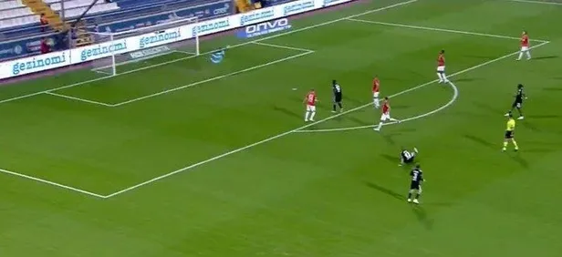 kasimpasa-besiktas-maci-can-bozdogandan-jeneriklik-gol-1638553276940.jpeg