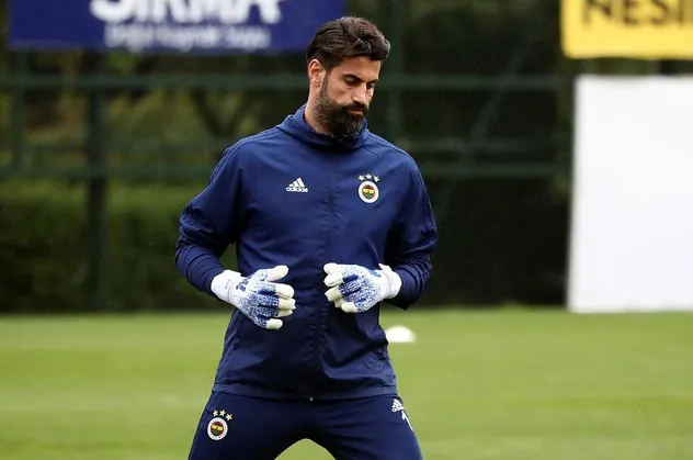 UEFA resmi hesaptan paylaştı! Volkan Demirel...