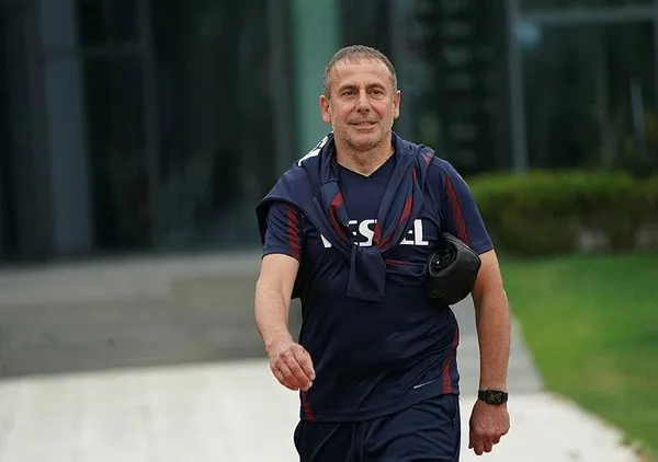 Abdullah Avcı, oyuncularına sakinlik ve disiplin uyarısı yaptı! Beşiktaş'a karşı panik yapmayın-4