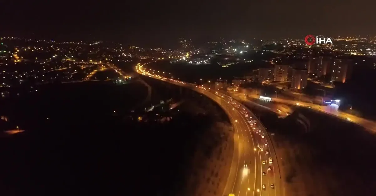TEM Otoyolu’ndaki bayram trafiği durma noktasına geldi
