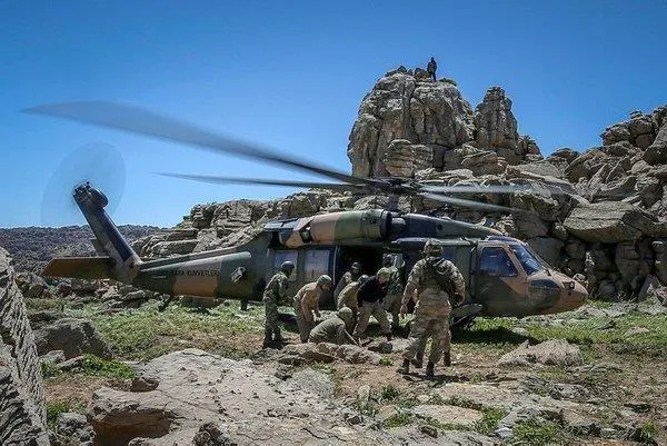 Terör örgütü PKK Kandil Berdenazi kampında köşeye sıkıştı!-2