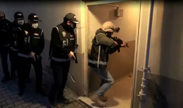 Emniyet'ten 27 ilde organize suç örgütlerine TIRPAN!-3