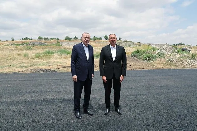 Başkan Erdoğan '8 Kasım Azerbaycan Zafer Bayramı' mesajı