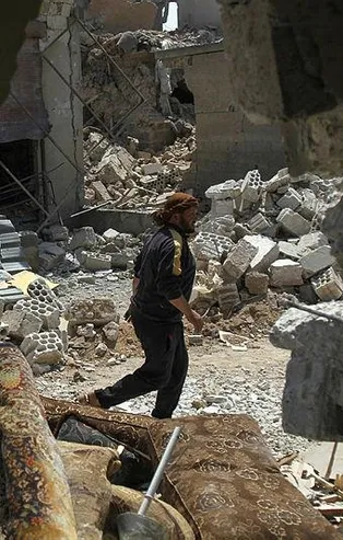 New York Times Gazetesi Esad rejiminin zulüm belgelerini yayınladı