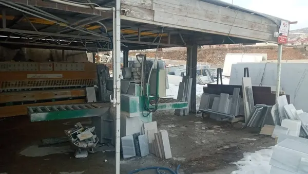 bayburtta-6-bin-tl-maasla-mermer-iscisi-bulunamiyor-maasi-begenmiyorlar-1644213398671.jpg Bayburt’ta 6 bin TL maaşla mermer işçisi bulunamıyor: Maaşı beğenmiyorlar-4