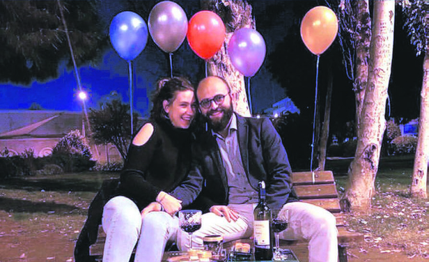 teklife-gelin-1574978867693.jpg Tüm adetleri tersine çevirdi! Gözde Çığacı sevgilisi Tümer Gülümserler'e evlenme teklif etti-1