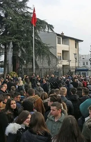 Kararlı duruş Makedonya’ya geri adım attırdı