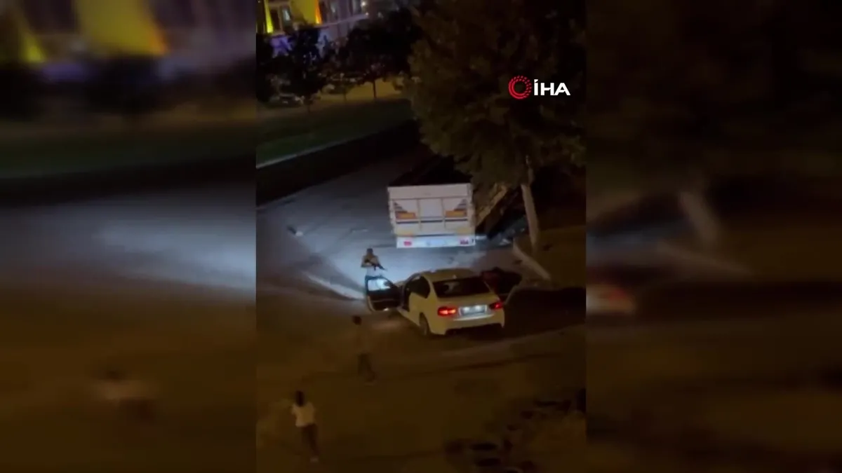 Sait Nursi Bulvarı'nda silahlı kavga!