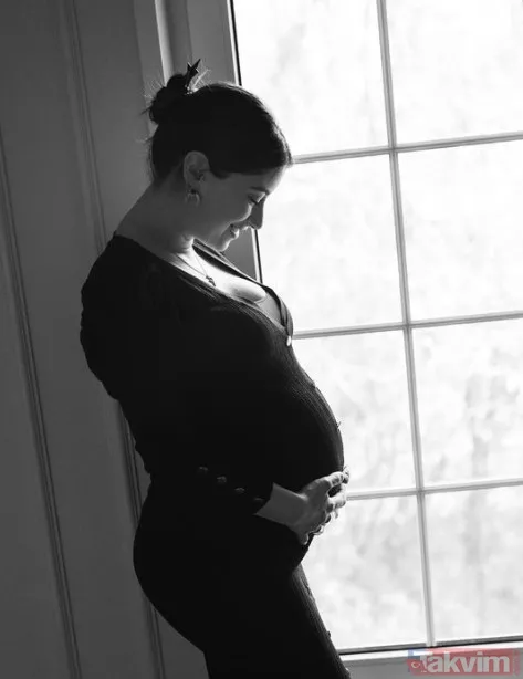Karnı burnunda haliyle depremzedeler için kolları sıvamıştı! Hazal Kaya ikinci kez anne oldu! İşte Leyla Süreyya bebek - 14