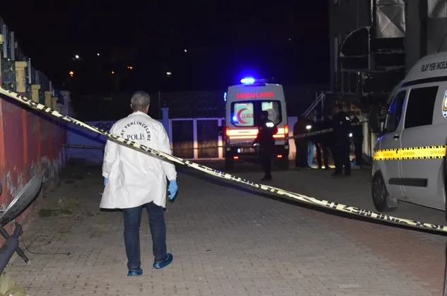 Kız yurdunda feci ölüm! Sigara içmeye çıktı 7. kattan düştü