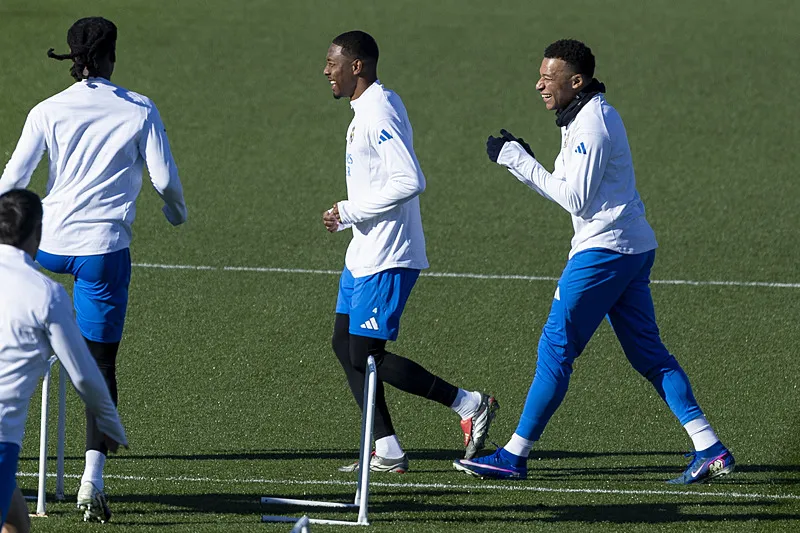 Transferde 2 bomba: Real Madrid ve Barcelona'nın yıldızları Galatasaray'a - 11