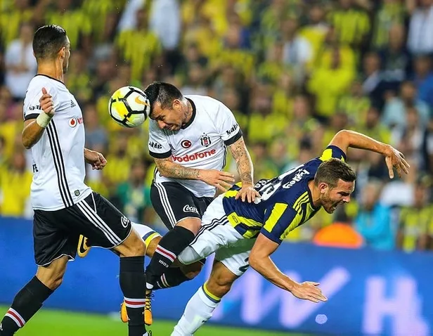 Ahmet Çakar, Palabıyık'ı bombaladı-7