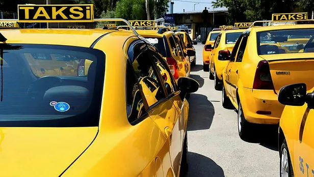 taksi-ve-dolmus-esnafi-ne-zaman-asi-olacak-ulasim-sektorunde-calisanlar-asi-olacak-mi-bakan-koca-tarih-verdi-1623399612210.jpg Taksi ve dolmuş esnafı ne zaman aşı olacak? Ulaşım sektöründe çalışanlar aşı olacak mı? Bakan Koca tarih verdi!-2