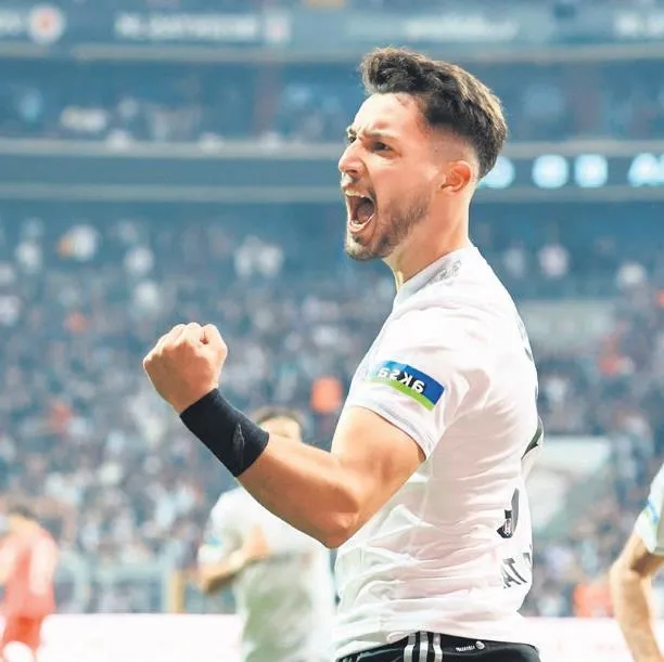 Tayyip Talha geliyor