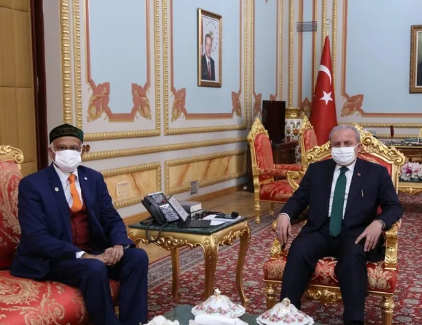 tbmm-baskani-sentop-japonya-buyukelcisi-kazuhiro-suzuki-ve-banglades-buyukelcisi-mosud-mannani-kabul-etti-1611672068206.jpeg TBMM Başkanı Şentop, Japonya Büyükelçisi Kazuhiro Suzuki ve Bangladeş Büyükelçisi Mosud Mannan'ı kabul etti-2