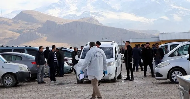 Van'da oto pazarında silahlı kavga: 7 yaralı