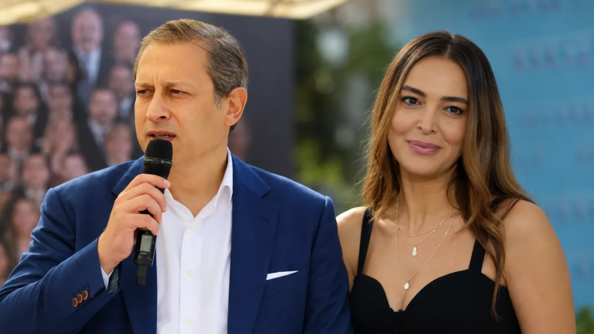 Yelda Süren ile evliliğini tek celsede bitirmişti: Burak Elmas sevgilisi Tuğçe Koçak ile ilk kez görüntülendi