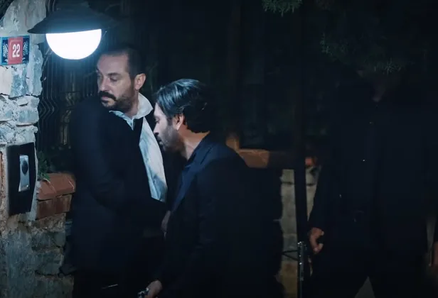 raconu-biz-belirler-uygulariz-edho-198-bolum-fragmani-alabora-edip-dumeni-bizzat-devralacak-1622874339560.jpg EDHO 198. bölüm fragmanı: Alabora edip dümeni bizzat devralacak! Raconu biz belirler uygularız-4