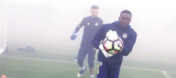 Carlos Kameni resmi imzayı attı